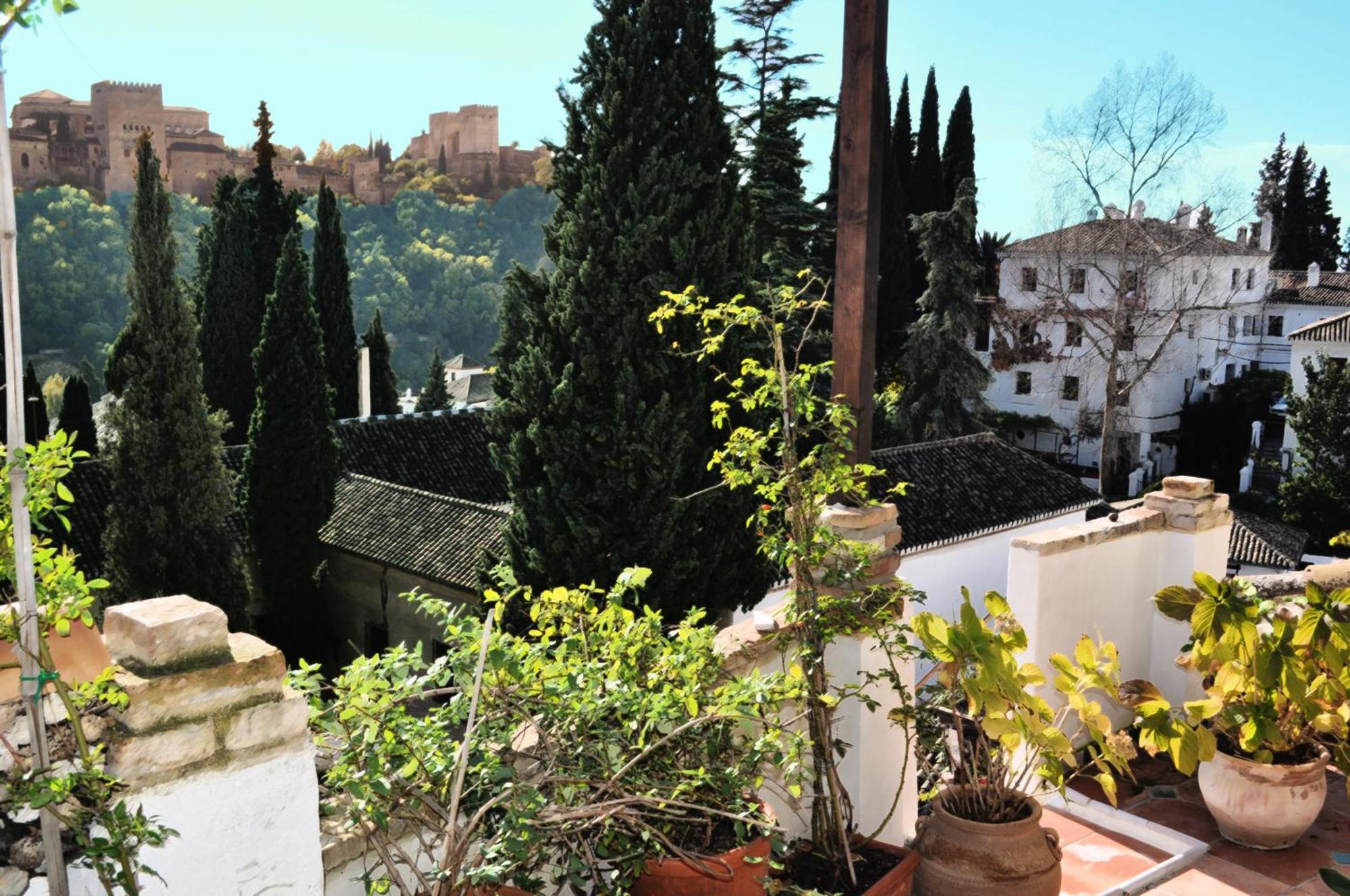 Alojamientos Alhambra Granada Exterior foto